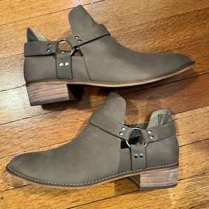 BP Nordstrom ankle boots. Size 8.5 never worn
